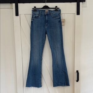 NWT Mother Denim The Weekender Fray in A Groovy Kind of Love